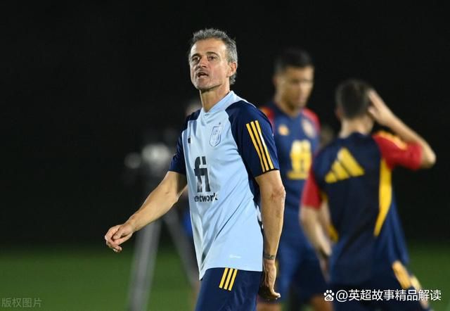 公交车被脱了内裤进入动漫
